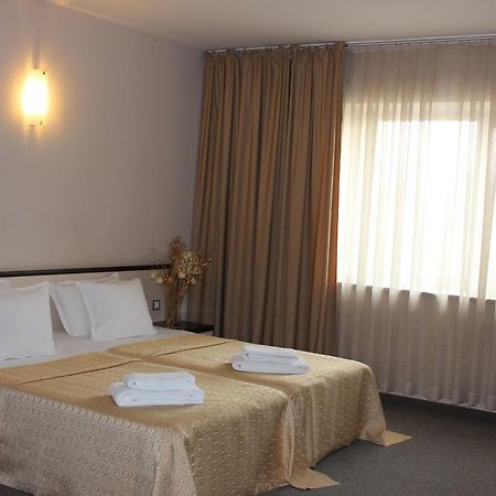 Kendros Hotel Plovdiv Ruang foto