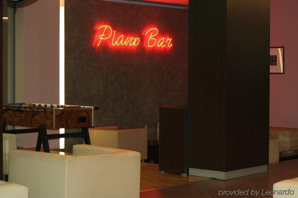 Kendros Hotel Plovdiv Bagian luar foto