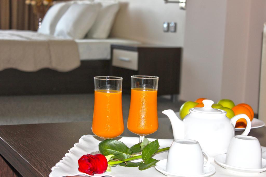 Kendros Hotel Plovdiv Bagian luar foto